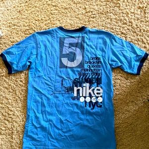 Nike mens t-shirt